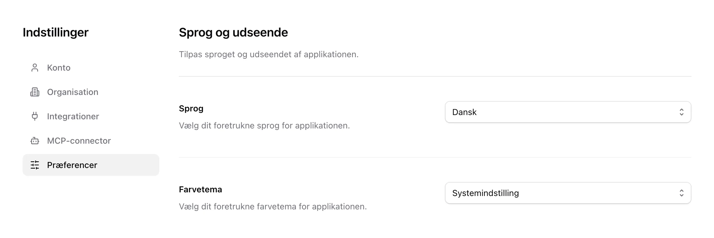 Fanen Præferencer i Indstillinger med indstillingerne Sprog og Farvetema